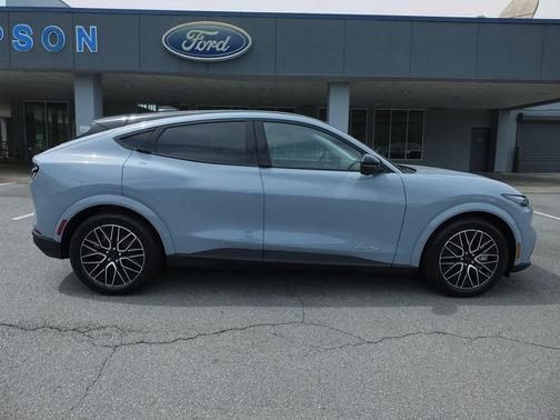 Glacier Gray Metallic TriCoat 2026 Ford Mustang Mach-E Premium