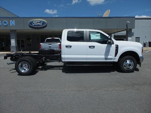2025 Ford F-350 XL