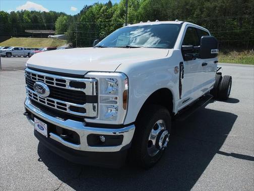 2025 Ford F-350 XL