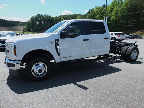 2025 Ford F-350 XL