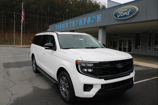 2025 Ford Expedition Max Active 4x4