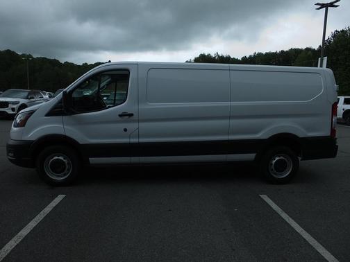 Oxford White 2023 Ford Transit-250 Base