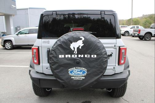 Avalanche Gray 2026 Ford Bronco Badlands