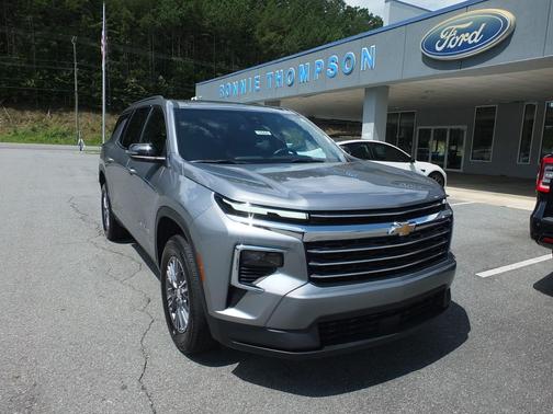 Sterling Gray Metallic 2026 Chevrolet Traverse LT