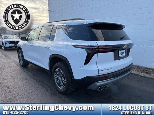 2025 Chevrolet Traverse LT