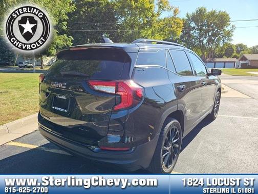 2023 GMC Terrain SLT