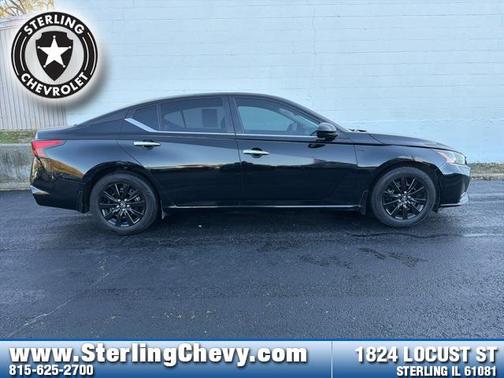 2023 Nissan Altima S FWD