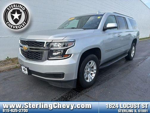 Silver Ice Metallic 2019 Chevrolet Suburban LT