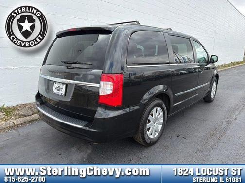 2014 Chrysler Town & Country Touring