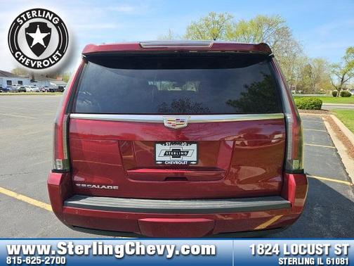 2017 Cadillac Escalade Luxury