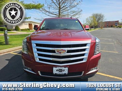 2017 Cadillac Escalade Luxury