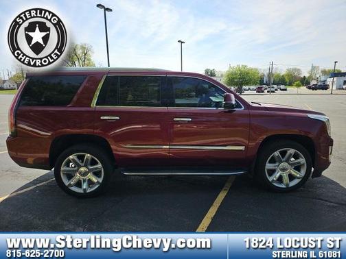 2017 Cadillac Escalade Luxury