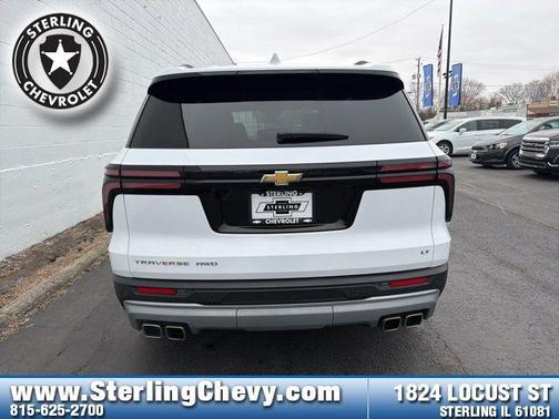 2024 Chevrolet Traverse LT