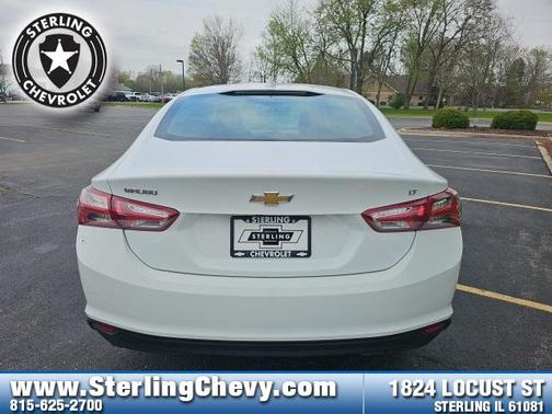 2022 Chevrolet Malibu FWD LT