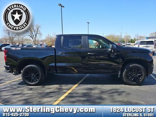 2025 Chevrolet Silverado 1500 Custom