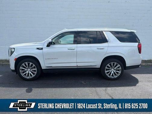 White Frost Tricoat 2022 GMC Yukon Denali