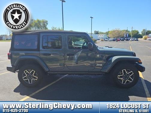 2024 Jeep Wrangler 4-Door Sahara 4x4