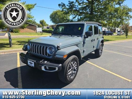 2024 Jeep Wrangler 4-Door Sahara 4x4