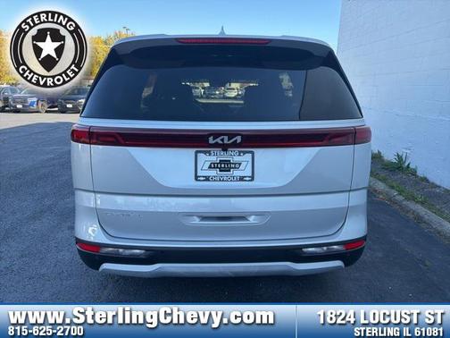 2023 Kia Carnival LX