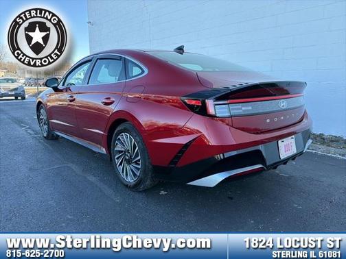 2025 Hyundai SONATA Hybrid SE