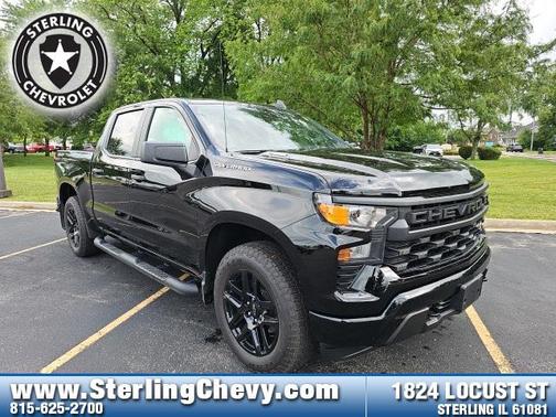 2025 Chevrolet Silverado 1500 Custom