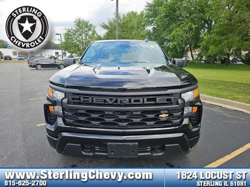 2025 Chevrolet Silverado 1500 Custom