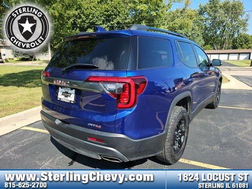 2023 GMC Acadia AWD AT4