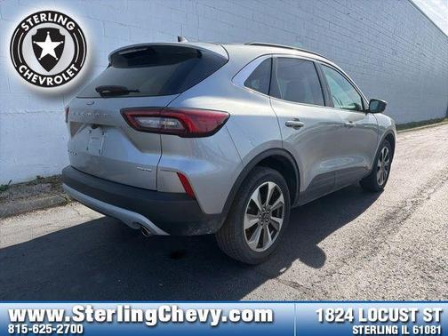 Iconic Silver Metallic 2024 Ford Escape Platinum