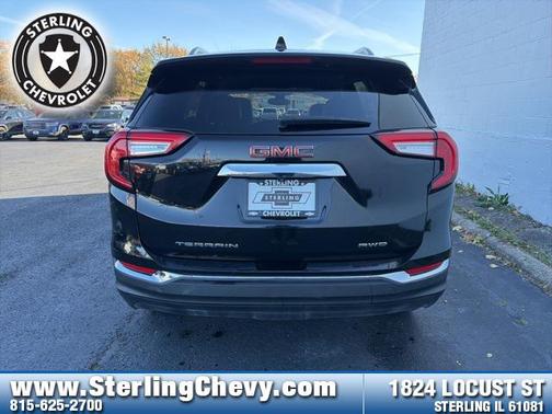 2023 GMC Terrain SLT