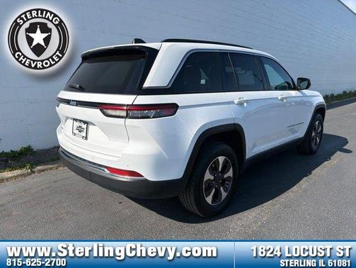 Bright White Clearcoat 2024 Jeep Grand Cherokee 4xe Base