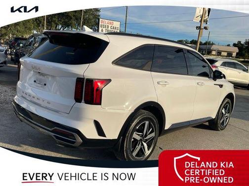 2022 Kia Sorento EX