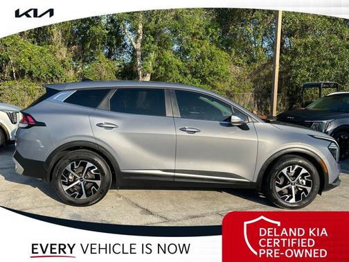Everlasting Silver 2024 Kia Sportage EX