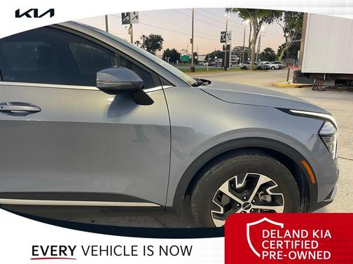 Everlasting Silver 2024 Kia Sportage EX