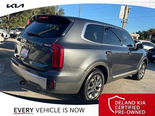 2023 Kia Telluride LX