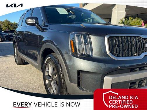 2023 Kia Telluride LX