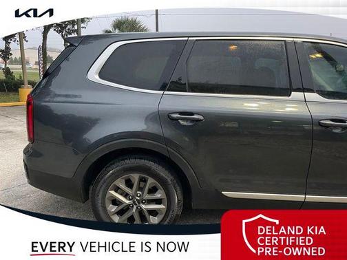 2023 Kia Telluride LX