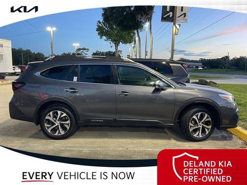 Magnetite Gray Metallic 2022 Subaru Outback Touring