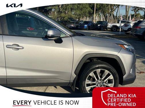 2022 Toyota RAV4 XLE Premium