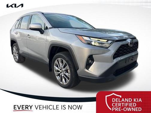 2022 Toyota RAV4 XLE Premium