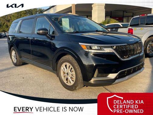 2024 Kia Carnival LX