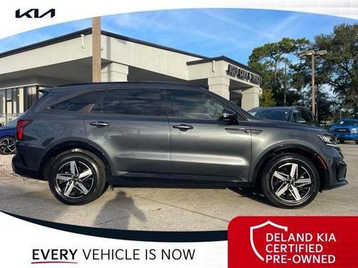 2023 Kia Sorento S