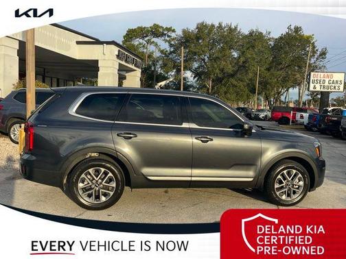 2024 Kia Telluride LX