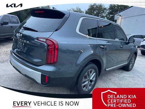 2024 Kia Telluride LX