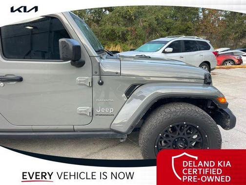 2023 Jeep Wrangler 4-Door Sahara 4x4