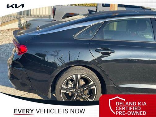 Ebony Black 2024 Kia K5 GT-Line