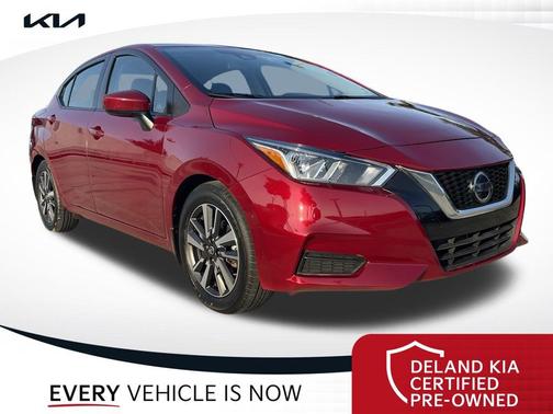 Scarlet Ember Tintcoat 2022 Nissan Versa 1.6 SV
