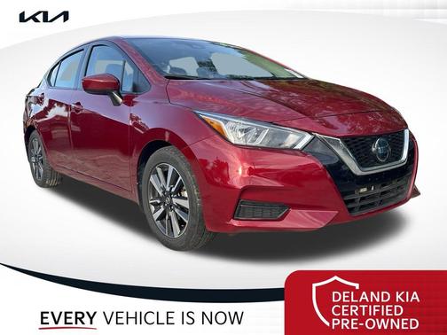 Scarlet Ember Tintcoat 2022 Nissan Versa 1.6 SV