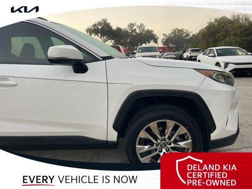 2019 Toyota RAV4 XLE Premium