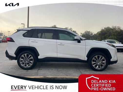 2019 Toyota RAV4 XLE Premium