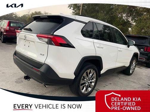 2019 Toyota RAV4 XLE Premium